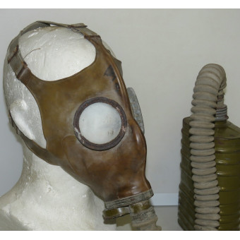 Masque à gaz BN-T5 de lArmée rouge avec masque MOD-08. Espenlaub militaria