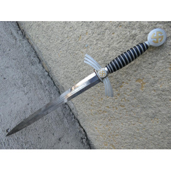 Luftwaffe Officer Dagger 1st Model Borddolch. Espenlaub militaria