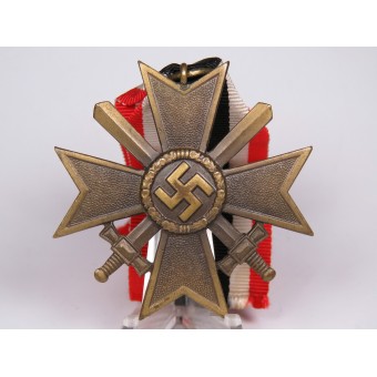 KVK 2nd class 1939 with swords, early, bronze. Espenlaub militaria