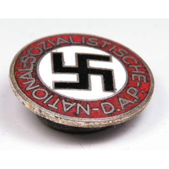 NSDAP -jäsenmerkki м1/14 rzm, nappireiän tyyppi, Matthias Oechsler & Söhne. Espenlaub militaria