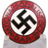 N.S.D.A.P.-Mitgliedsabzeichen M1/8 RZM -F.Wagner