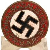 Insignia de miembro del NSDAP RZM