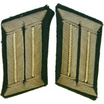 Wehrmacht Heer, túnica pestañas de collar eliminados para el oficial.. Espenlaub militaria