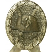 Wound badge in silver- Verwundetenabzeichen 1939 in Silber - Klein and Quenzer. Marcado 65