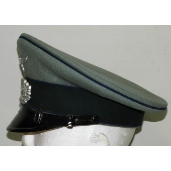 Wehrmacht Sanitäter/Medical personnel visor hat for enlisted man. Espenlaub militaria