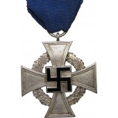 Croce di 25 anni di servizio fedele di 2a classe, Treudienst-Ehrenzeichen