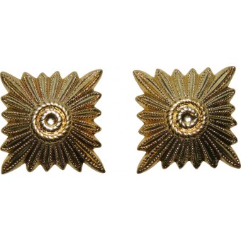 14 mm Golden rank star for Wehrmacht or Waffen SS shoulder boards. Espenlaub militaria