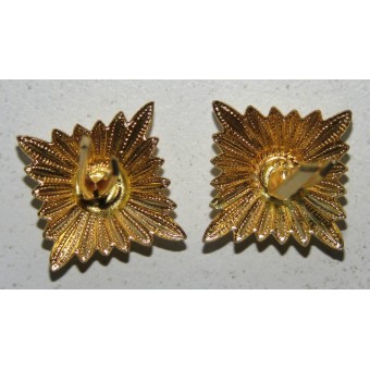 14 mm Golden rank star for Wehrmacht or Waffen SS shoulder boards. Espenlaub militaria