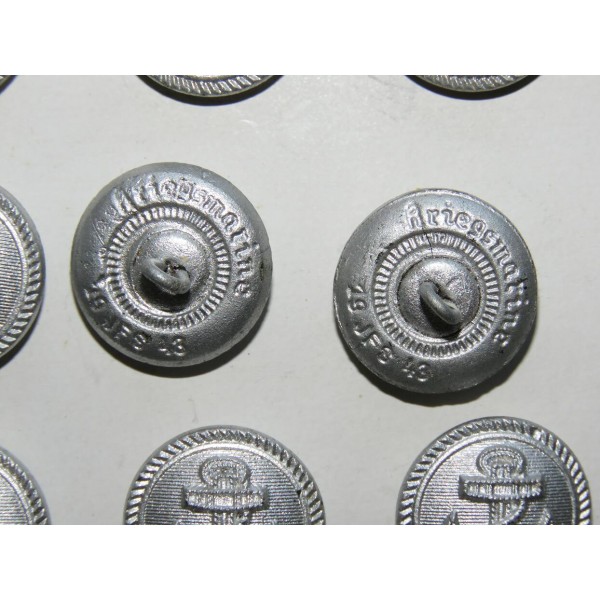 GERMAN WW2 PEBBLED ALUMINUM SILVER BUTTONS SIZE 21mm - VARIOUS MAKER MARKS  