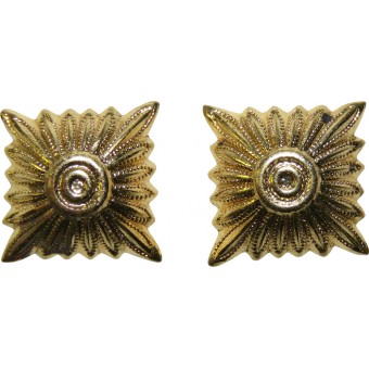 Rank pips - 14 mm for Wehrmacht or Waffen SS shoulder boards, gilded brass.. Espenlaub militaria