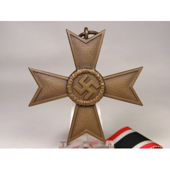 Deschler & Sohn KVK II 1939 War merit cross in bronze in factory wrap. No swords. Espenlaub militaria