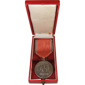 Anslutningen av Österrike Medalj, 13 mars 1938