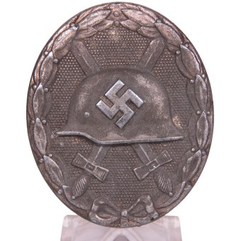 Silver class 1939 wound badge, unmarked. Espenlaub militaria