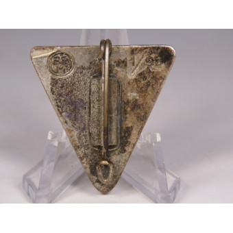 NS-Frauenschaft membership badge, 8th form. Espenlaub militaria