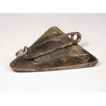 NS-Frauenschaft membership badge, 8th form. Espenlaub militaria