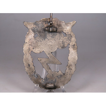 Luftwaffe Ground Assault Badge by Arno Wallpach. Espenlaub militaria