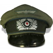 Alter art type visor hat, Heeres transport or supply troops.
