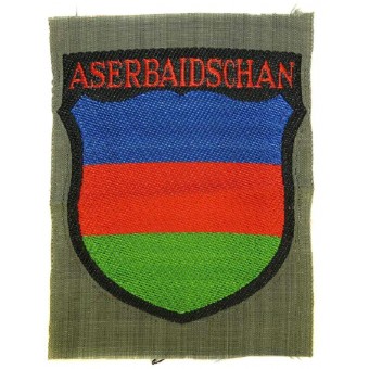 Les volontaires azerbaïdjanais dAserbaidschan portent le bouclier de larmée allemande.. Espenlaub militaria