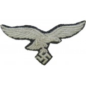 Luftwaffe breast eagle removed from Fliegerbluse