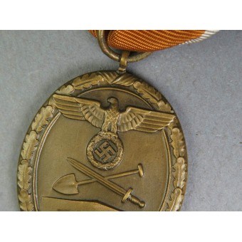 Westwall medal. Extremely fine. Espenlaub militaria