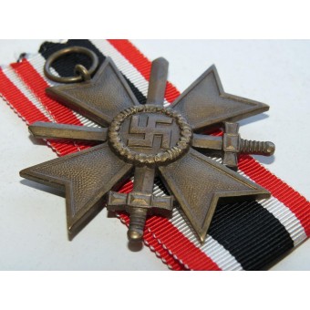 3rd Reich war merit cross with swords, KVK2 bronze. Espenlaub militaria