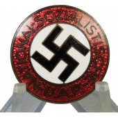 Знак члена партии НСДАП с маркировкой М1/78-Paulmann & Crone