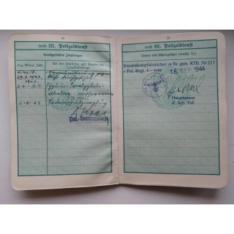 WW2 original Polizei-Dienstpaß. Bandenkampfabzeichen Verleihung.. Espenlaub militaria