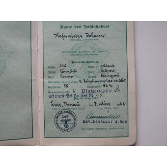 WW2 original Polizei-Dienstpaß. Bandenkampfabzeichen tilldelning.. Espenlaub militaria