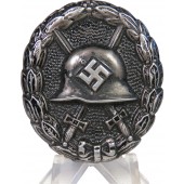 1st type black Wound badge 1939
