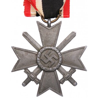 Крест за военные заслуги 1939 года. II класс. Кляйн и Квенцер. Espenlaub militaria