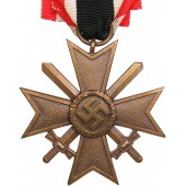 Croce al merito di guerra 1939. 2° grado. Con spade. Bronzo