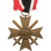 Cruz al Mérito de Guerra de 1939. II Klasse. Bronce. Preciosos detalles