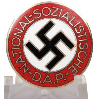 M1 / 136 NSDAP Lid Badge. Carrot-glazuur. Verzilverd staal. Espenlaub militaria
