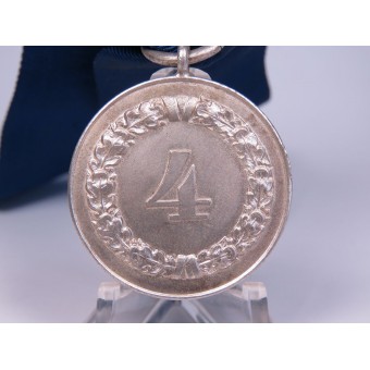 Treue Dienste in der Wehrmacht. Medal - Four Years of service in the Wehrmacht. Silver plated steel. Espenlaub militaria