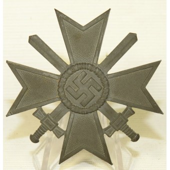 KVK1, 1939 War Merit Cross with swards  with a box, marked 4. Espenlaub militaria