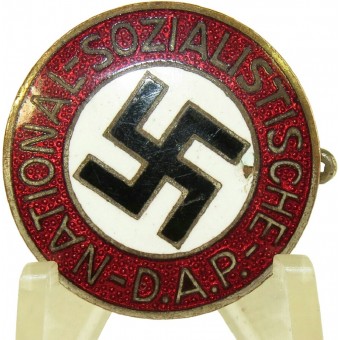 NSDAP insignia del partido con №25 RZM marca. Espenlaub militaria