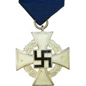 De Medaille voor trouwe dienst, 2e klasse, voor 25 jaar dienst.
