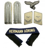 Juego de insignias - teniente de la División Hermann Goering