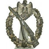 Infanteriöverfallsmärke - i silver.