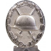 1957 year wound badge in silver