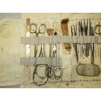 RKKA Small Dresh Dreshing avec des instruments médicaux, 1944. Espenlaub militaria