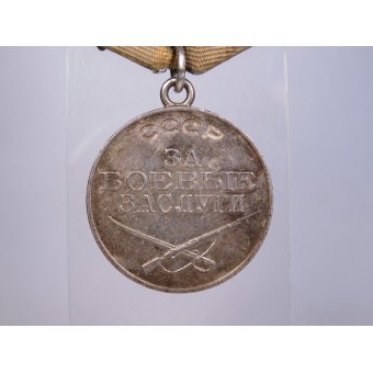Medalla de la Segunda Guerra Mundial Para el mérito de batalla. Espenlaub militaria