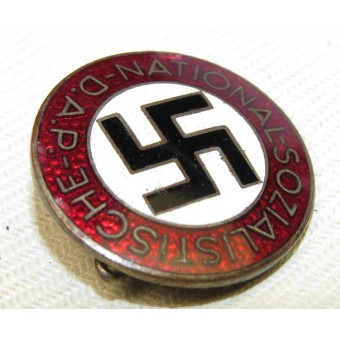 Nationalsocialistiska arbetarpartiets medlemsmärke, M1/42 RZM. Espenlaub militaria