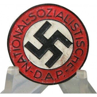 NSDAP Mitgliedsabzeichen Zinc M 1/14 märkt. Espenlaub militaria
