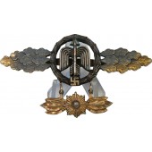 Squadron Clasp for Fighter Pilots, Gold with star-hanger, zinc gilded