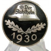 Stahlhelmin jäsenmerkki, jossa on päivämäärä 1930