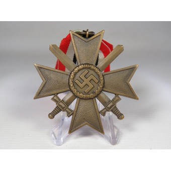 Kriegsverdienstkreuz 1939 mit Schwertern. 55 markiert. Espenlaub militaria