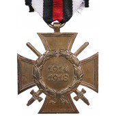 Croix de Hindenburg avec épées 1914-1918. Marquée W.D.L