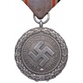 Luftschutz-Ehrenzeichen 2.Stufe (Medaille) 1938. Алюминий