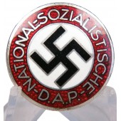 NSDAP Mitgliedabzeichen M1/101 RZM. Gustav Bremer. Acero